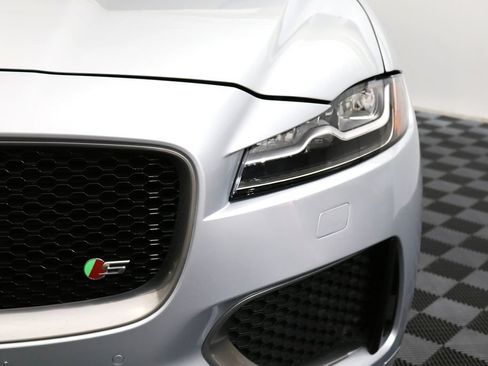Used 2020 Jaguar F-PACE S AWD/4WD image 11