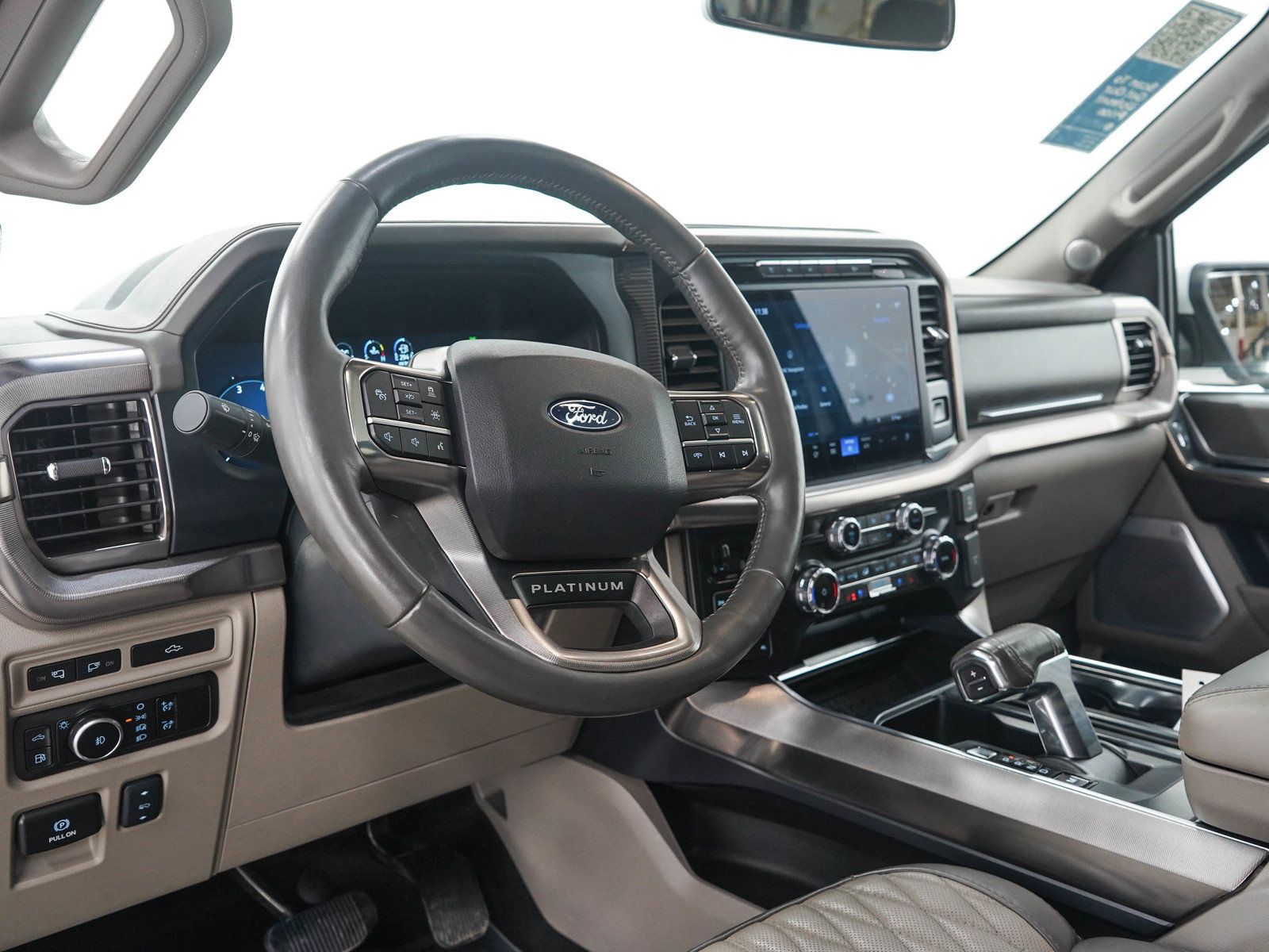 Used 2024 Ford F150 Platinum w/ Equipment Group 703A Plus AWD/4WD image 27
