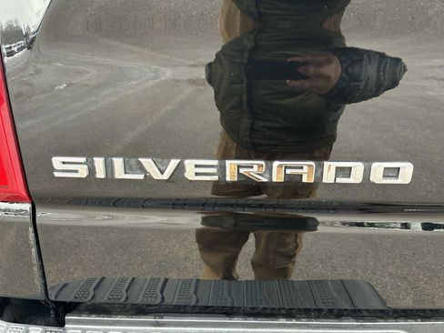 Certified 2023 Chevrolet Silverado 1500 LTZ w/ LTZ Convenience Package II image 32