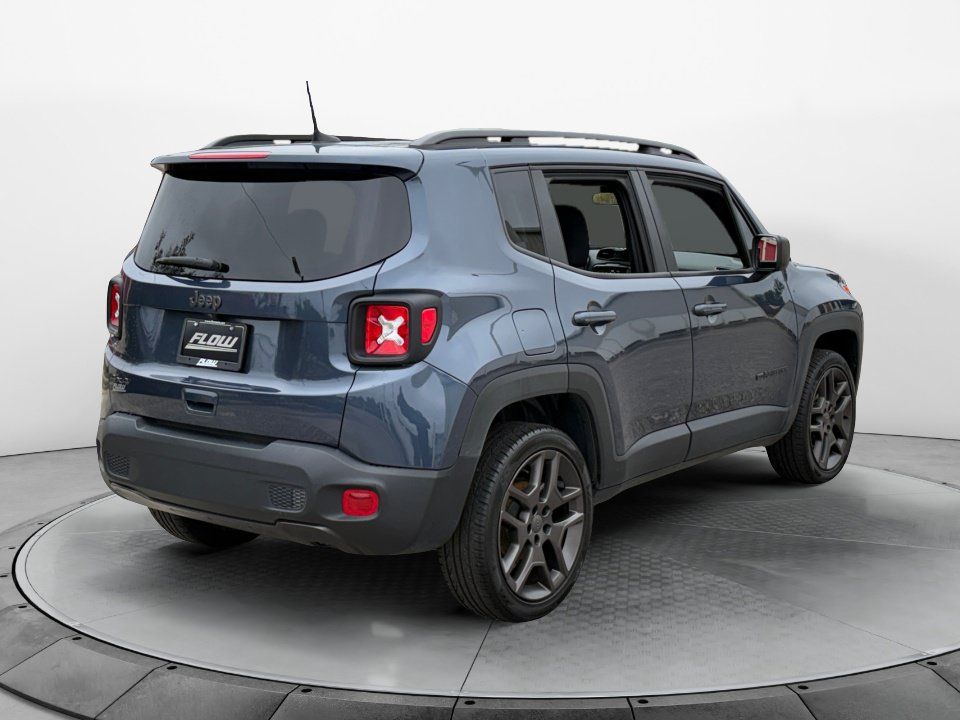 Used 2021 Jeep Renegade Latitude w/ Sun & Sound Group AWD/4WD image 7