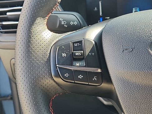 Used 2025 Ford Escape ST-Line Select image 20