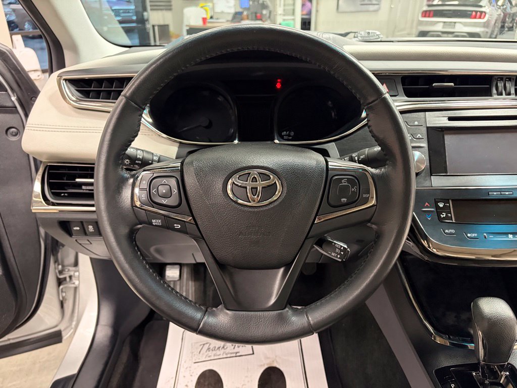 Used 2014 Toyota Avalon XLE Touring FWD image 13