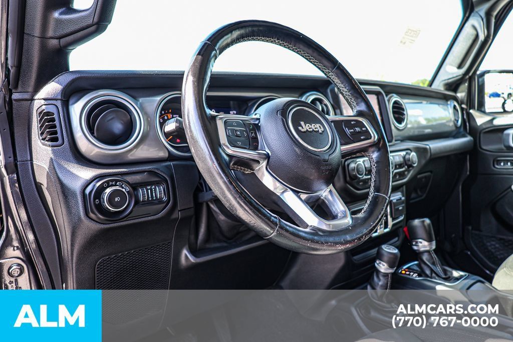 Used 2021 Jeep Wrangler Unlimited Sahara w/ Uconnect 4C Nav & Sound Group AWD/4WD image 24