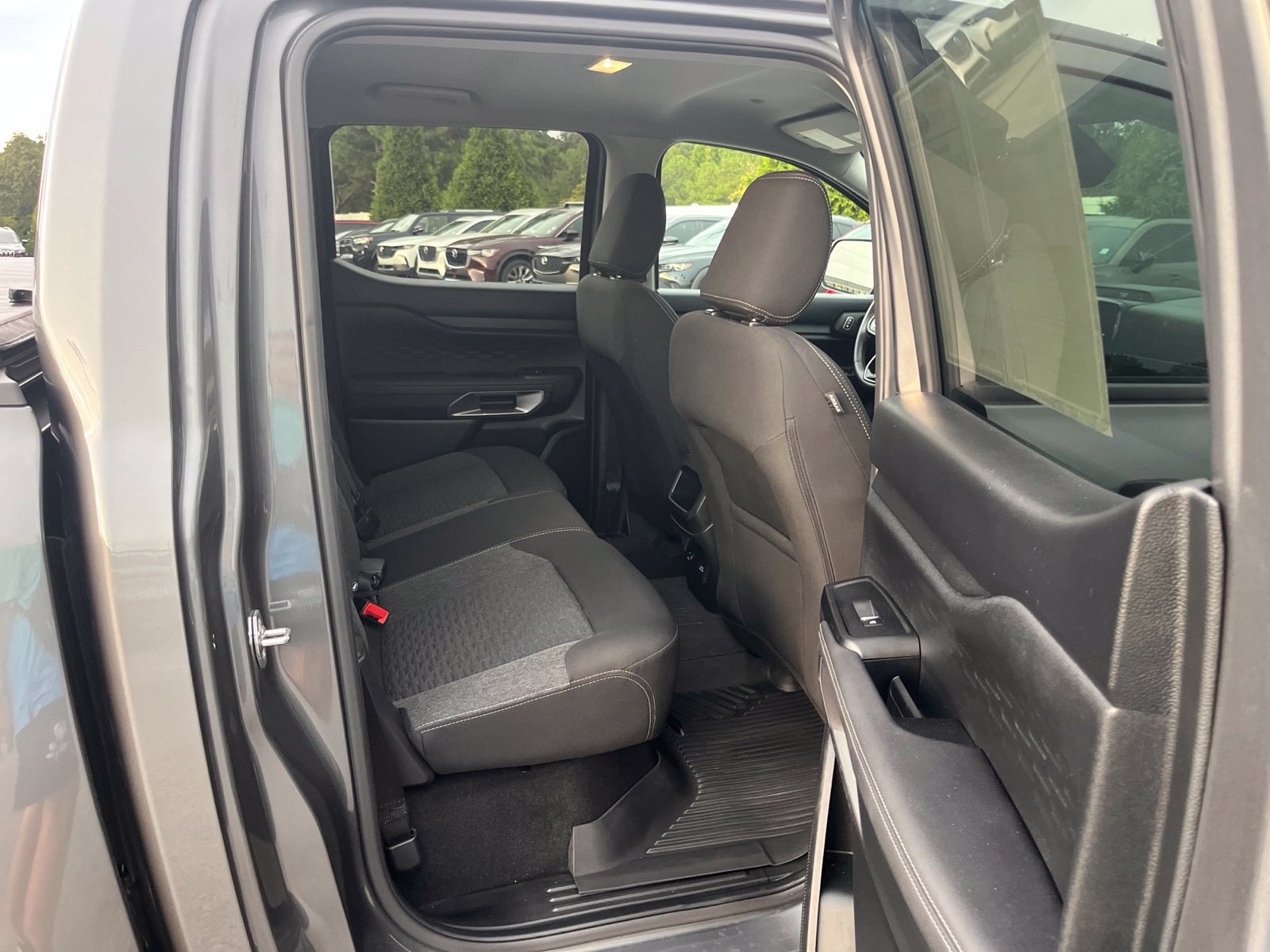Used 2024 Ford Ranger XLT w/ Equipment Group 301A High RWD image 34