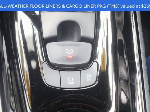 Certified 2021 Toyota C-HR XLE FWD image 5