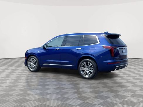 Used 2023 Cadillac XT6 Premium Luxury w/ Technology Package AWD/4WD image 6
