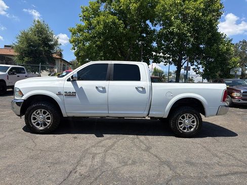Used 2018 RAM 2500 Laramie AWD/4WD image 13