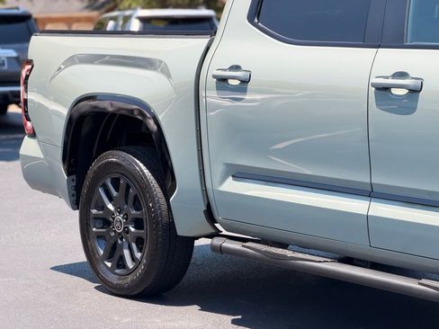 Used 2024 Toyota Tundra Platinum AWD/4WD image 10