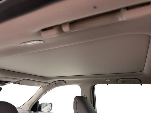 New 2025 Honda Pilot Elite image 18