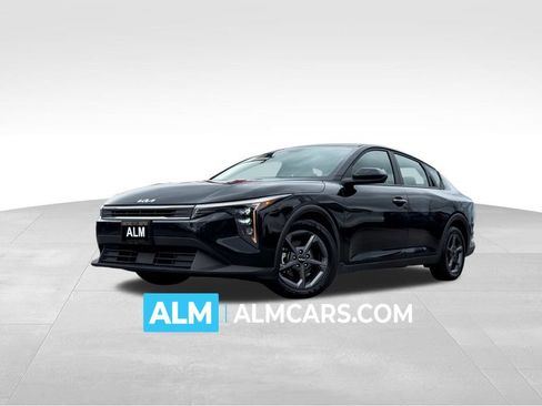 Used 2025 Kia K4 FWD image 1