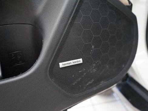 Used 2018 Subaru Outback 2.5i Limited image 28