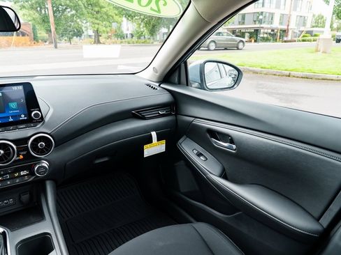 New 2025 Nissan Sentra SV w/ All-Weather Package image 9