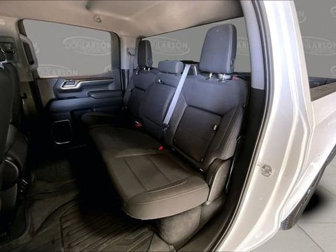 Used 2022 GMC Sierra 1500 Elevation w/ LPO, Elevation Black Package image 15