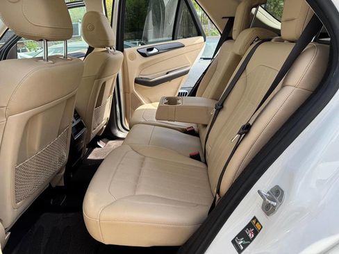 Used 2016 Mercedes-Benz GLE 350 4MATIC w/ Premium Package image 19