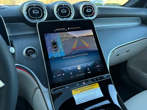 New 2026 Mercedes-Benz GLC 300 GLC 300 image 17