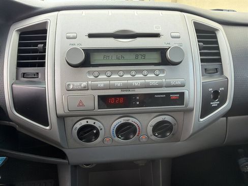 Used 2008 Toyota Tacoma PreRunner RWD image 17