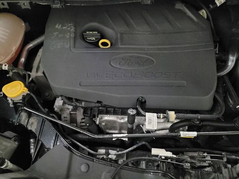Used 2017 Ford Escape SE w/ SE Sport Appearance Package AWD/4WD image 30
