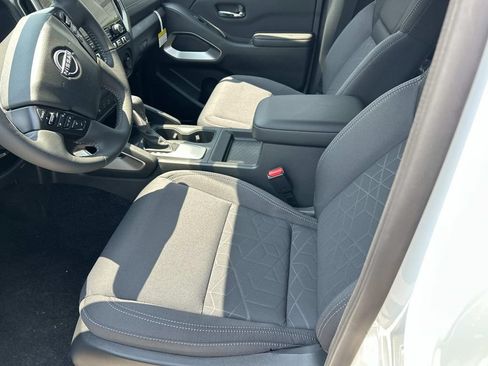 New 2026 Nissan Frontier SV w/ SV Convenience Package RWD image 15