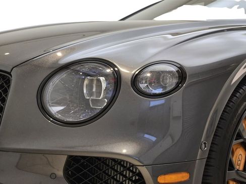 Used 2023 Bentley Continental GT V8 image 10