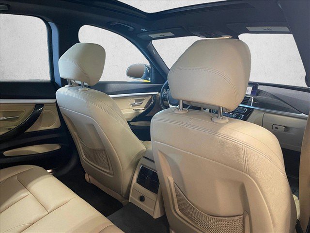 Used 2018 BMW 330i Gran Turismo xDrive AWD/4WD image 21