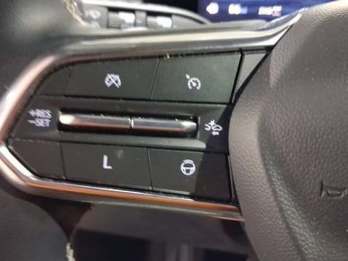 Used 2024 Chevrolet Traverse Z71 w/ Enhanced Driving Package AWD/4WD image 33