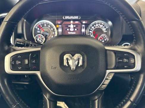 Used 2022 RAM 1500 Big Horn AWD/4WD image 23