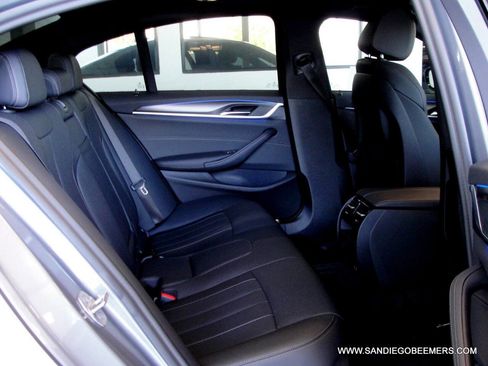 Used 2023 BMW 540i w/ M Sport Package image 74