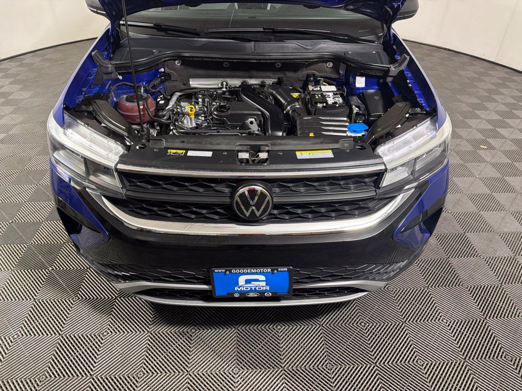Certified 2024 Volkswagen Taos S FWD image 25