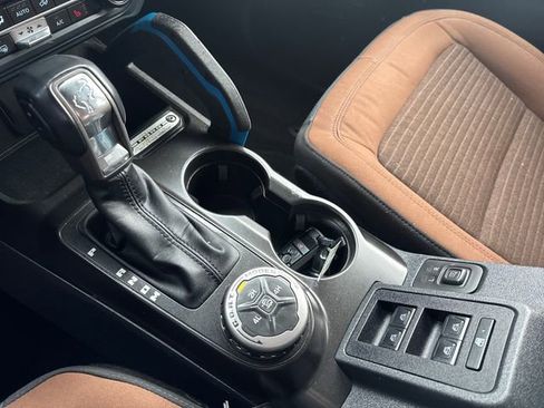 Used 2022 Ford Bronco Outer Banks image 27