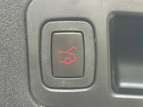 Used 2015 Tesla Model S P90D AWD/4WD image 22