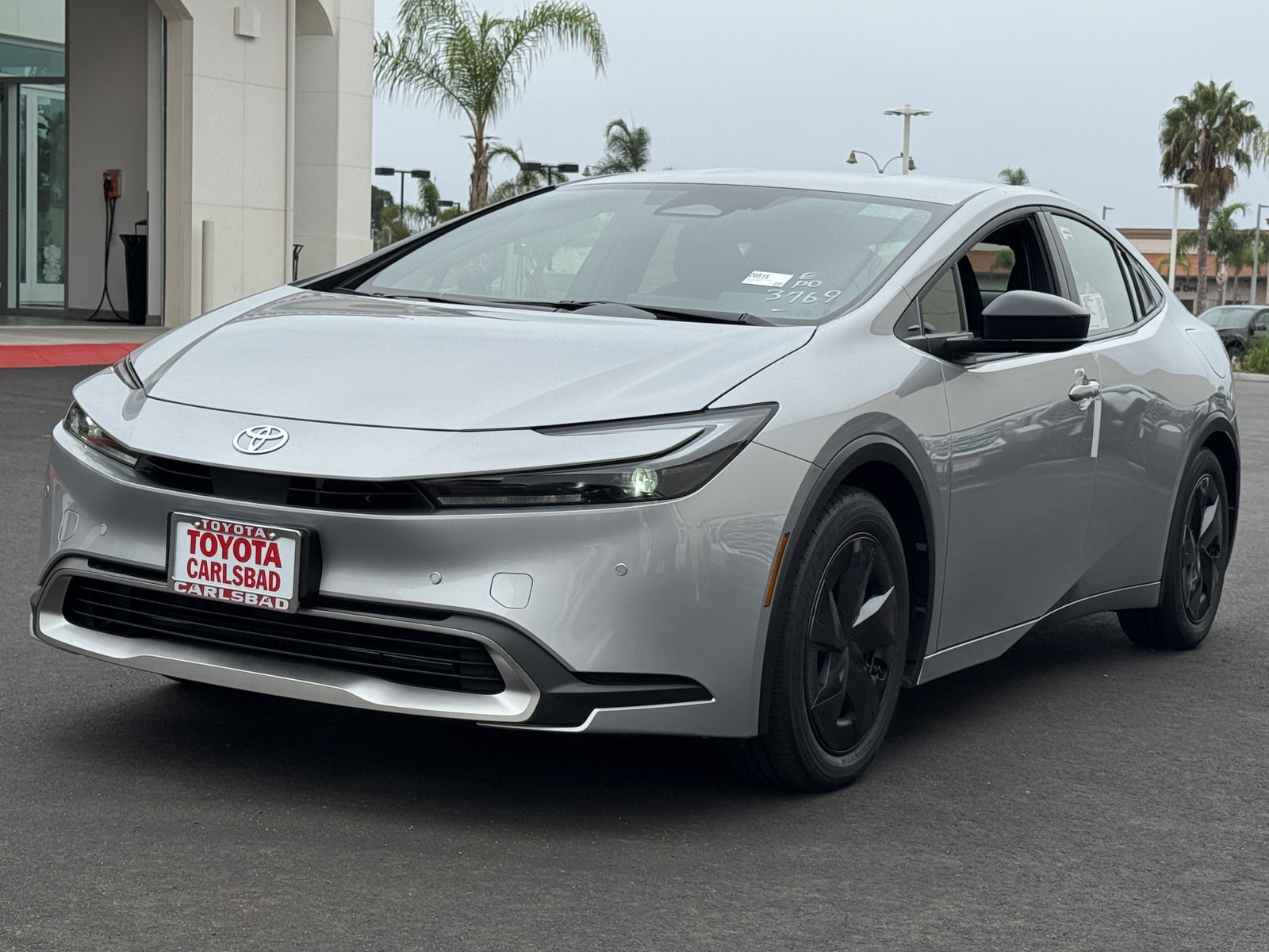 New 2027 Toyota Prius Plug-In Hybrid FWD image 11