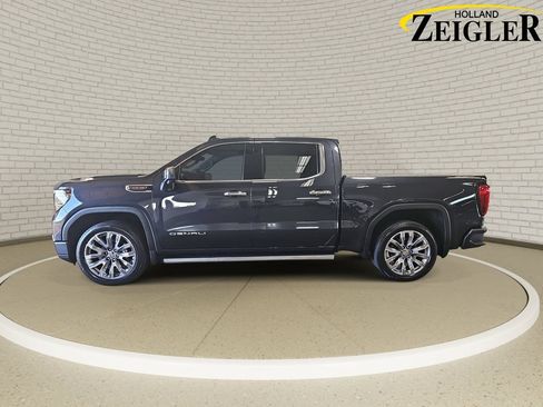 Used 2023 GMC Sierra 1500 Denali w/ Denali Reserve Package AWD/4WD image 8