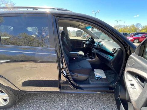 Used 2007 Toyota RAV4 Sport AWD/4WD image 30