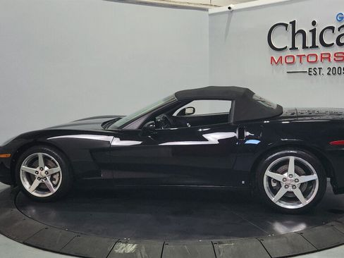 Used 2006 Chevrolet Corvette Convertible w/ Preferred Equipment Group RWD image 18
