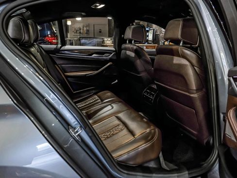 Used 2017 BMW 540i RWD image 38
