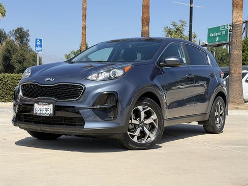 Used 2020 Kia Sportage LX FWD image 1