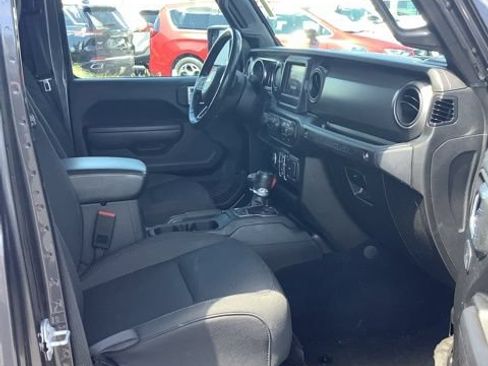Certified 2022 Jeep Wrangler Unlimited Sport AWD/4WD image 20