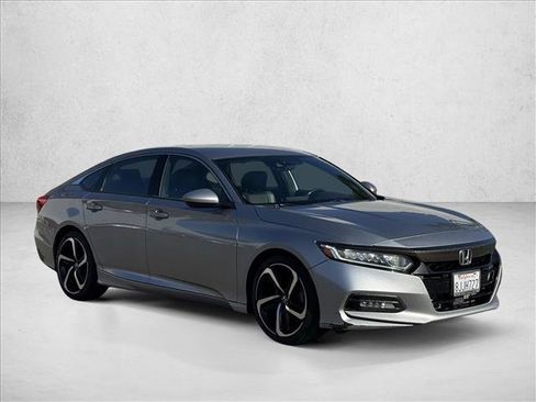 Used 2019 Honda Accord Sport image 3