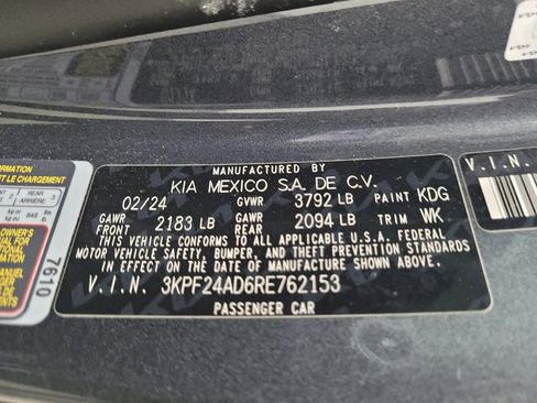 Used 2024 Kia Forte LXS image 33