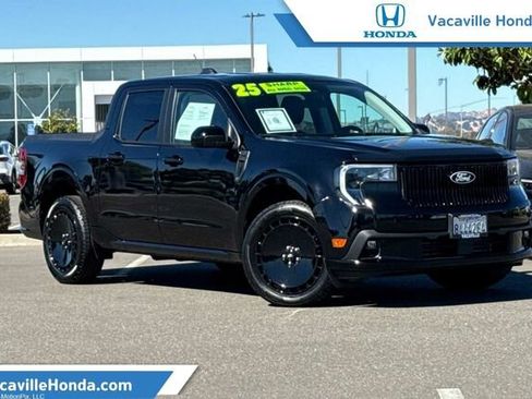 Used 2025 Ford Maverick Lobo AWD/4WD image 1