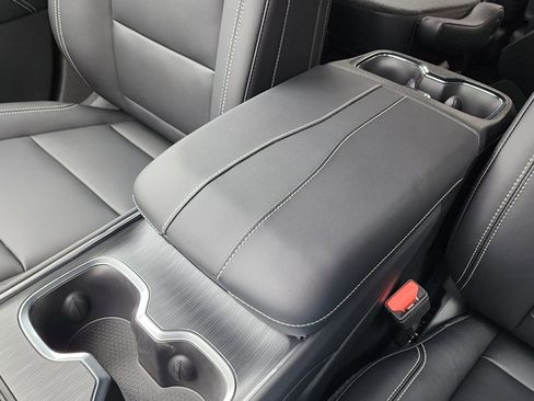 New 2026 GMC Acadia Elevation w/ Black Edition image 32