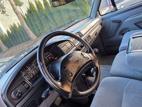 Used 1997 Ford F250 4x4 SuperCab Heavy Duty image 9