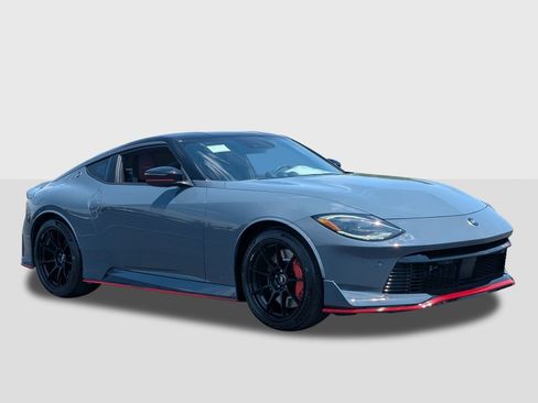 New 2027 Nissan Z NISMO RWD image 8