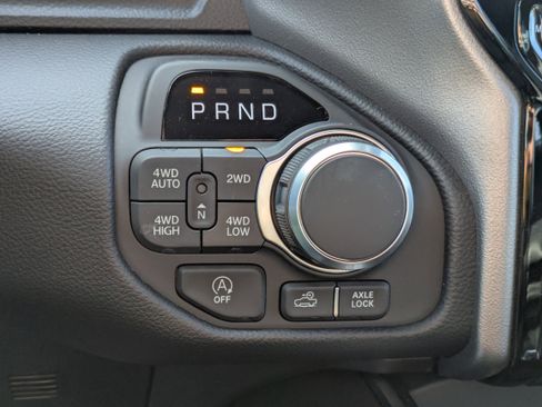 New 2026 RAM 1500 Big Horn AWD/4WD image 17