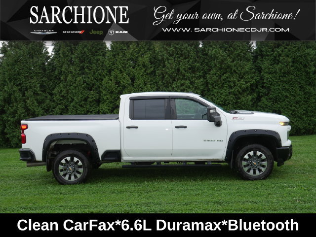 Used 2024 Chevrolet Silverado 2500 Custom w/ Custom Value Package AWD/4WD image 1