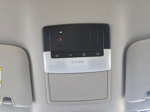 New 2026 Nissan Pathfinder SL image 7