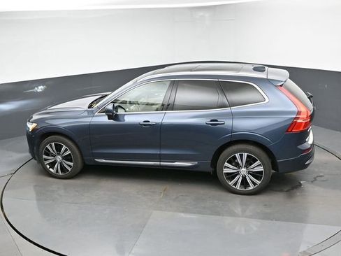 Used 2023 Volvo XC60 B5 Plus w/ Protection Package Premier image 24