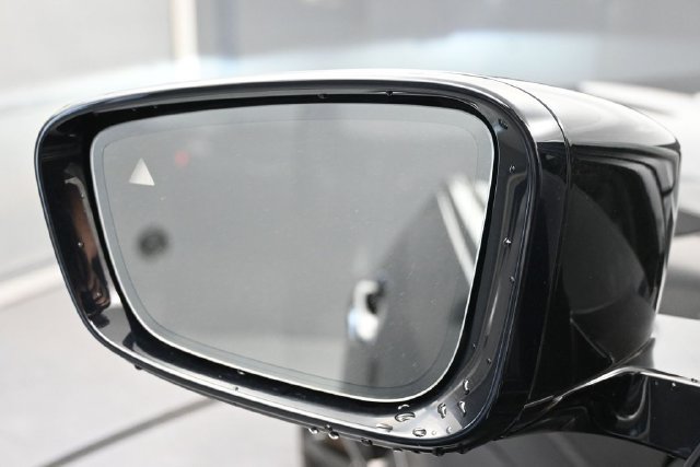 Used 2021 BMW 430i Coupe w/ M Sport Package RWD image 4