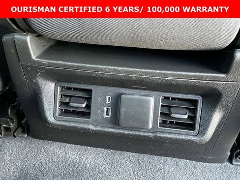 Used 2023 Chevrolet Silverado 1500 LT AWD/4WD image 13