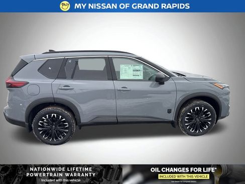 New 2026 Nissan Rogue SV image 2